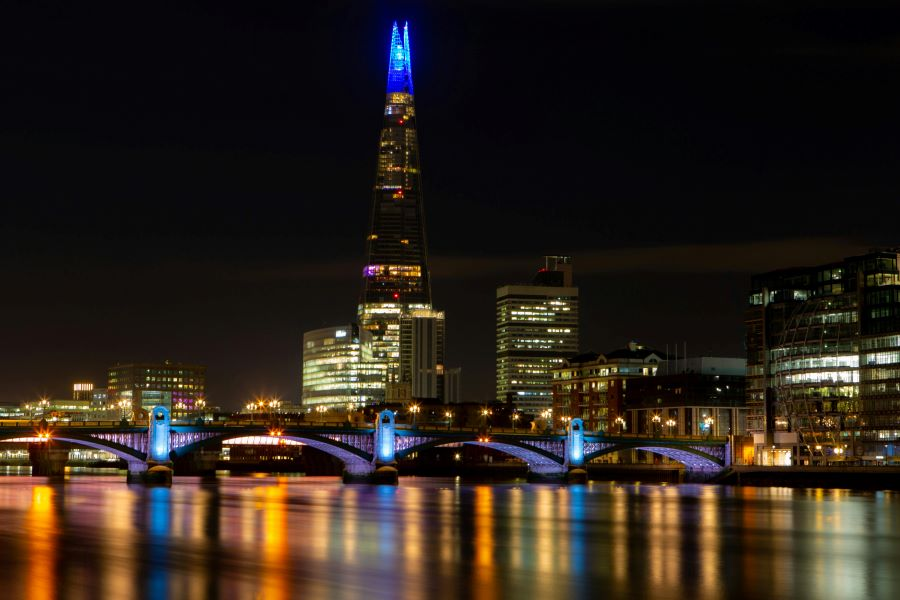 London Bridge, Where History Meets Modern Living